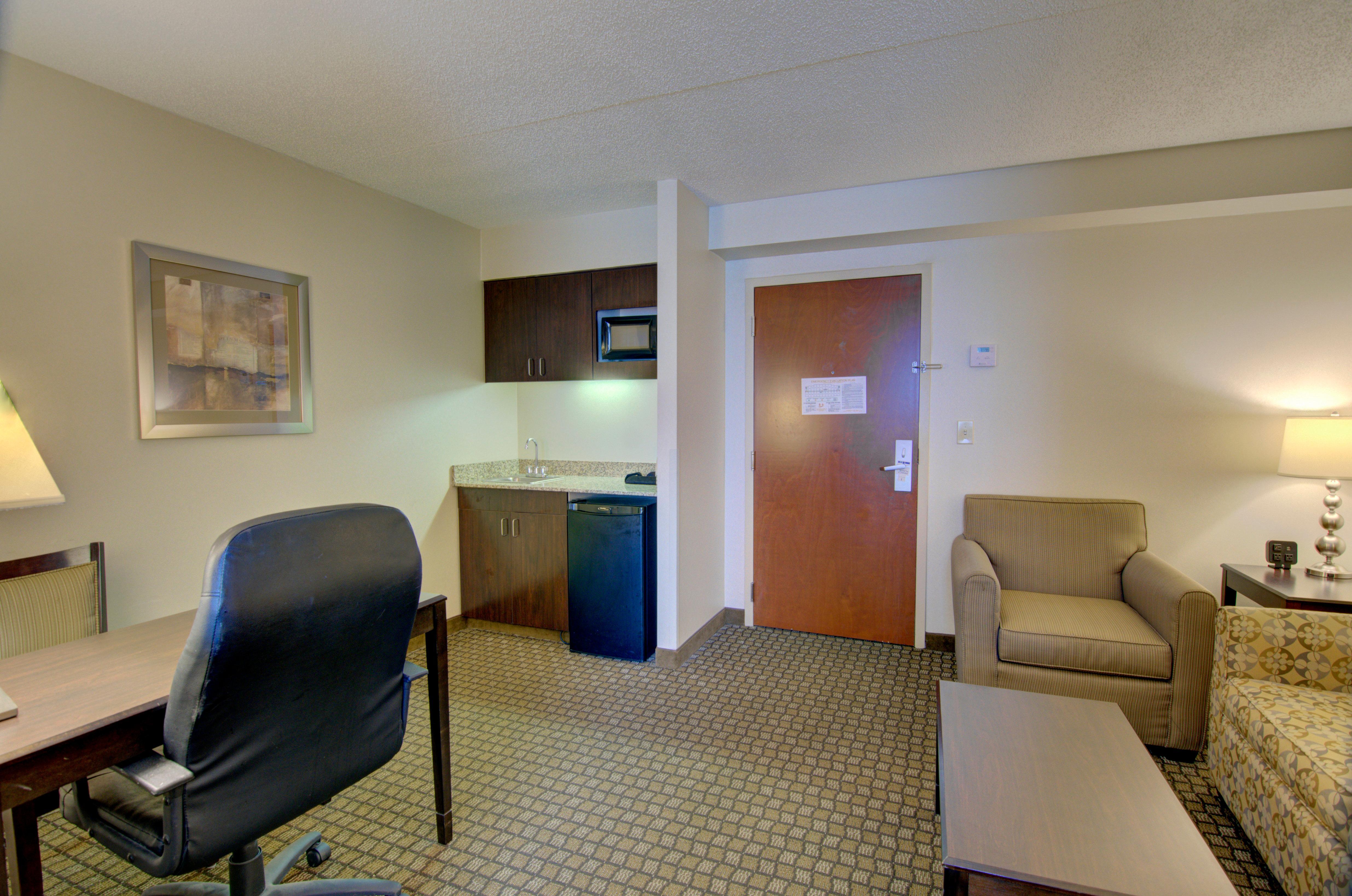 Holiday Inn Express Blacksburg By Ihg Exterior foto